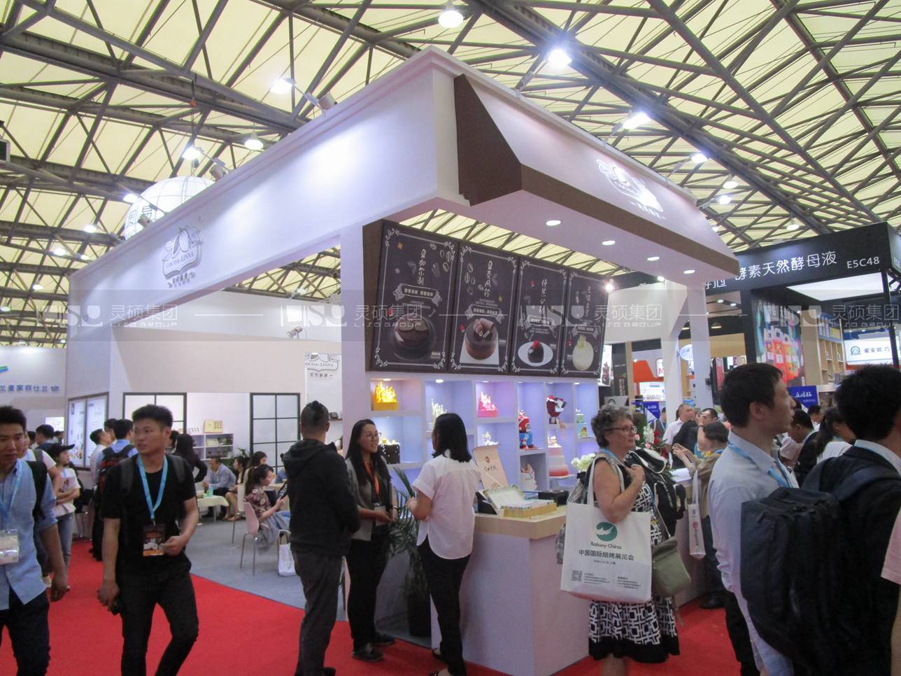 可可琳纳-焙烤展展台设计案例