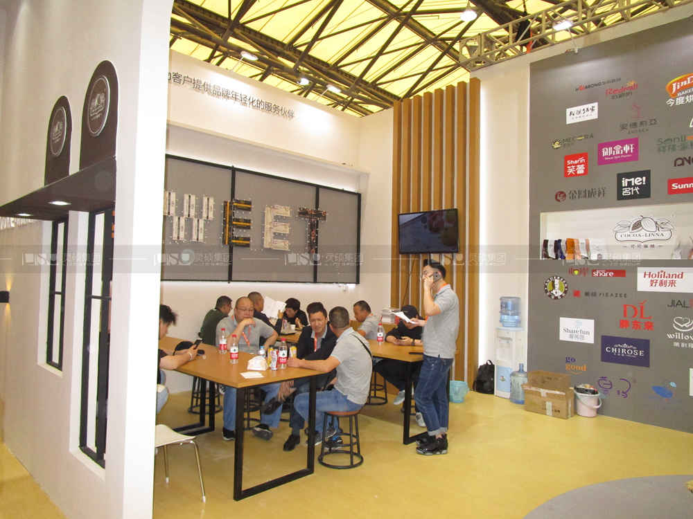 可可琳纳-焙烤展展台设计案例