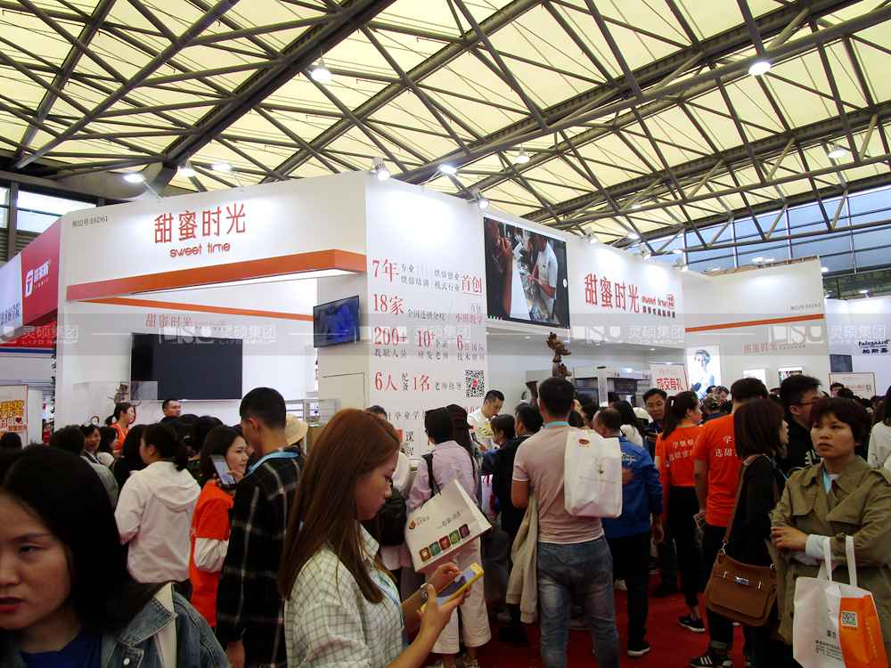 甜蜜时光-焙烤展展台设计案例