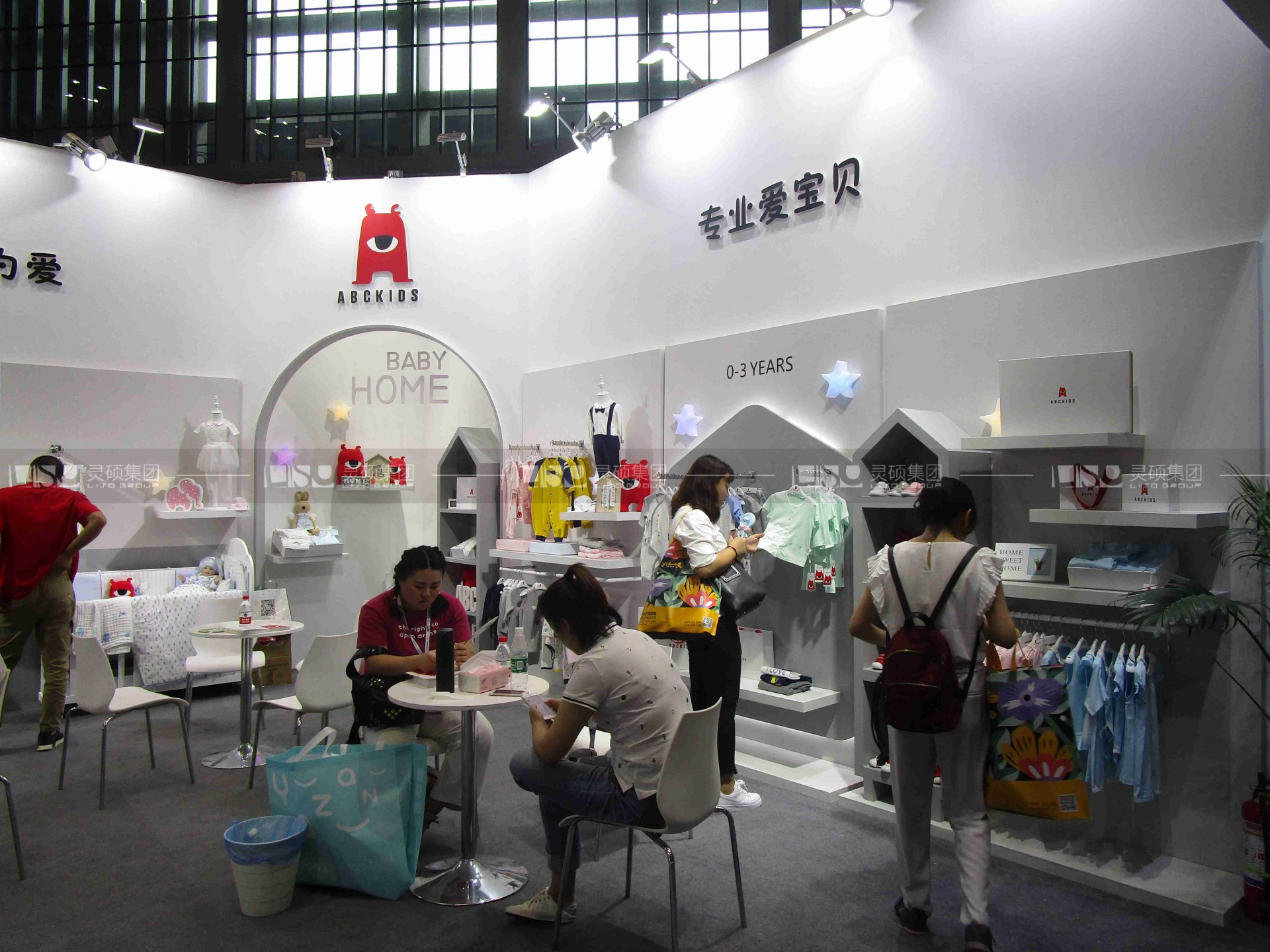 ABCkids-CBME孕婴童展展台设计案例