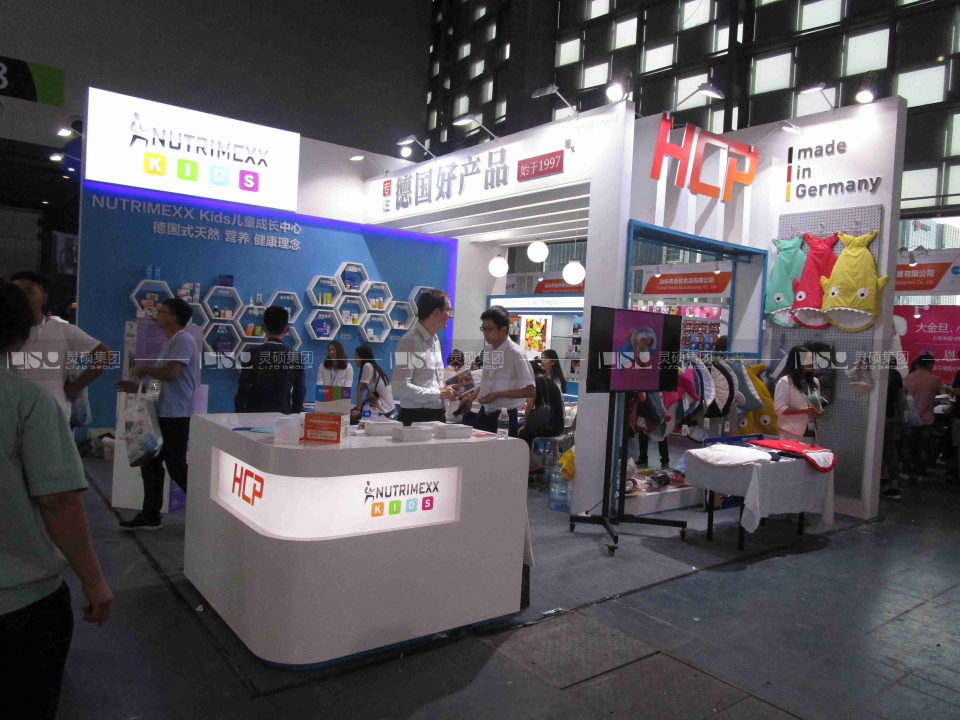 德尔美-18年上海展会展台设计案例