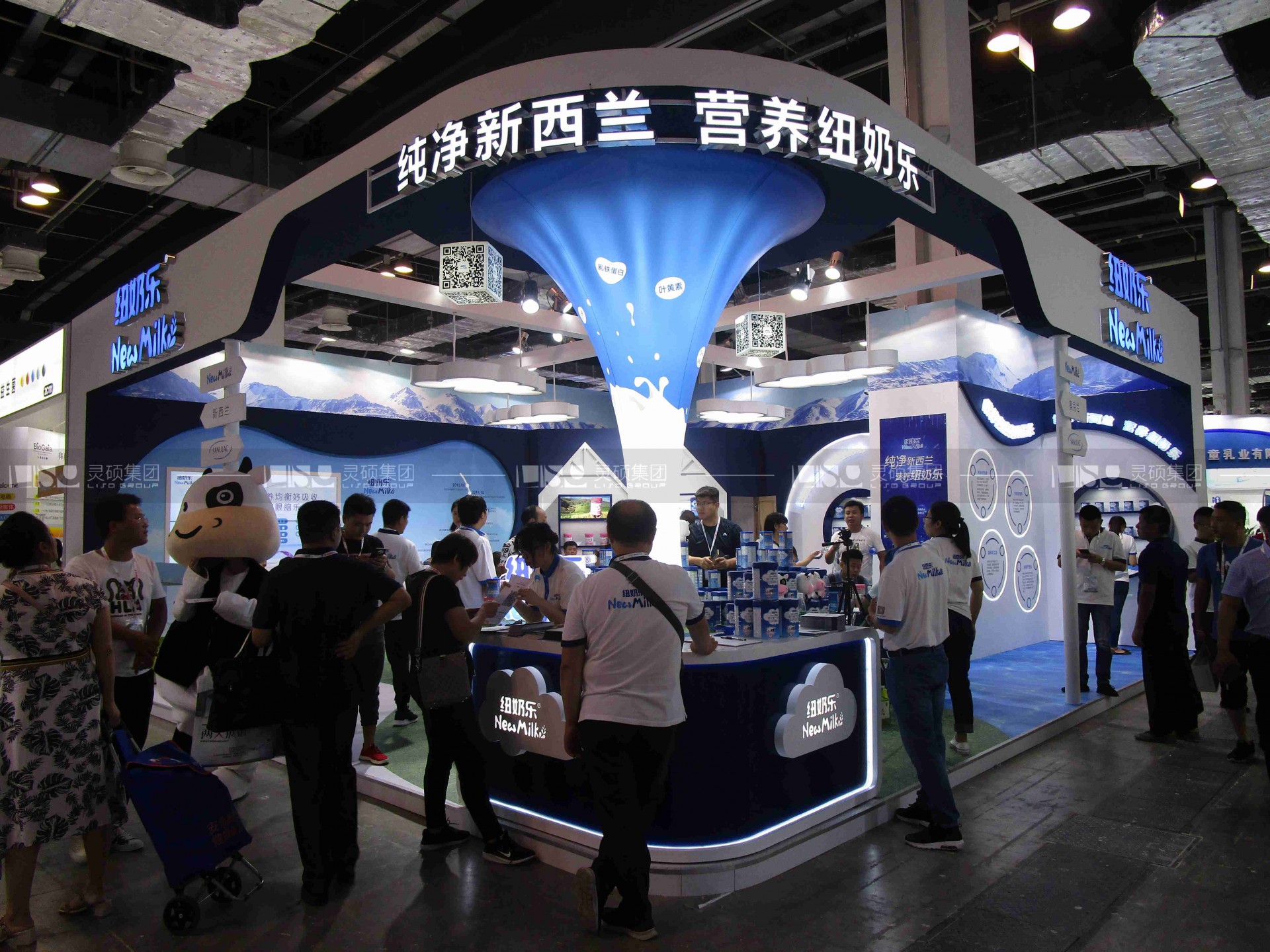纽奶乐-CBME孕婴童展展台设计案例
