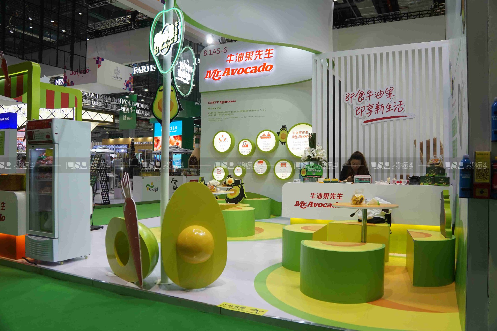 牛油果-2019年上海展会展台设计案例