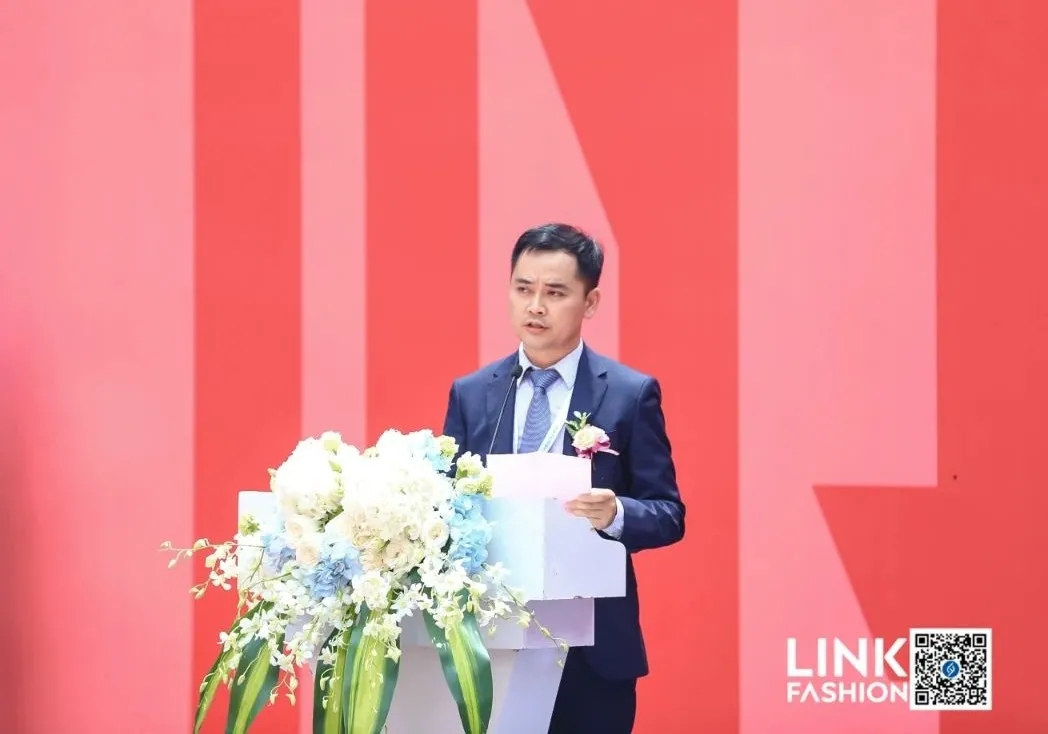 灵(ling)硕(shuo)展览集团创始人兼总裁吴鹏先生.jpg