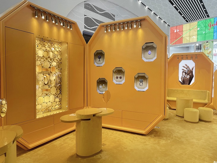 施华洛世奇-消博会展台设计搭建案例