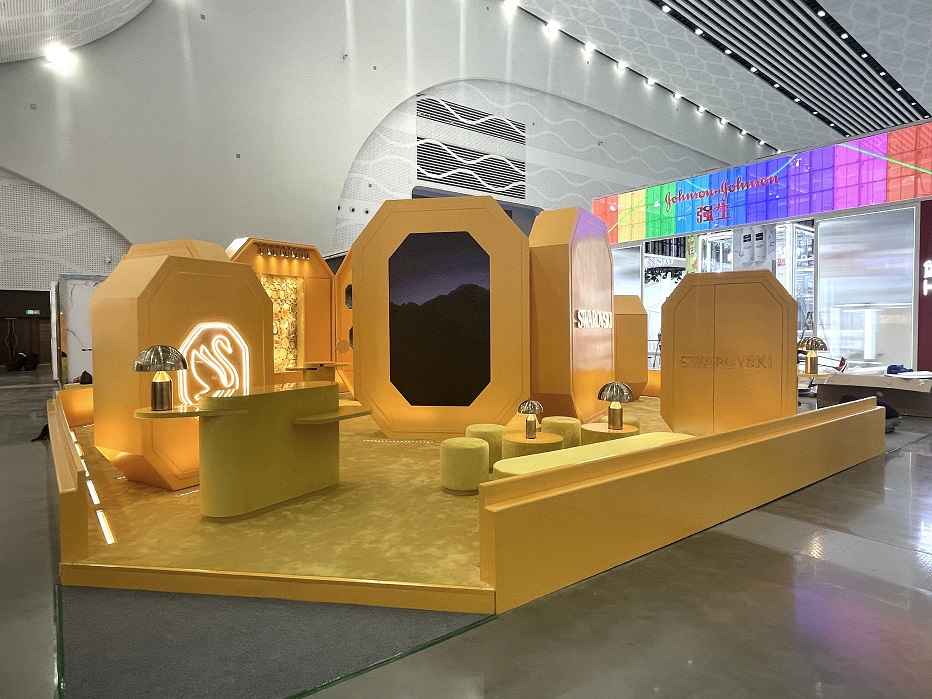 施华洛世奇-消博会展台设计搭建案例