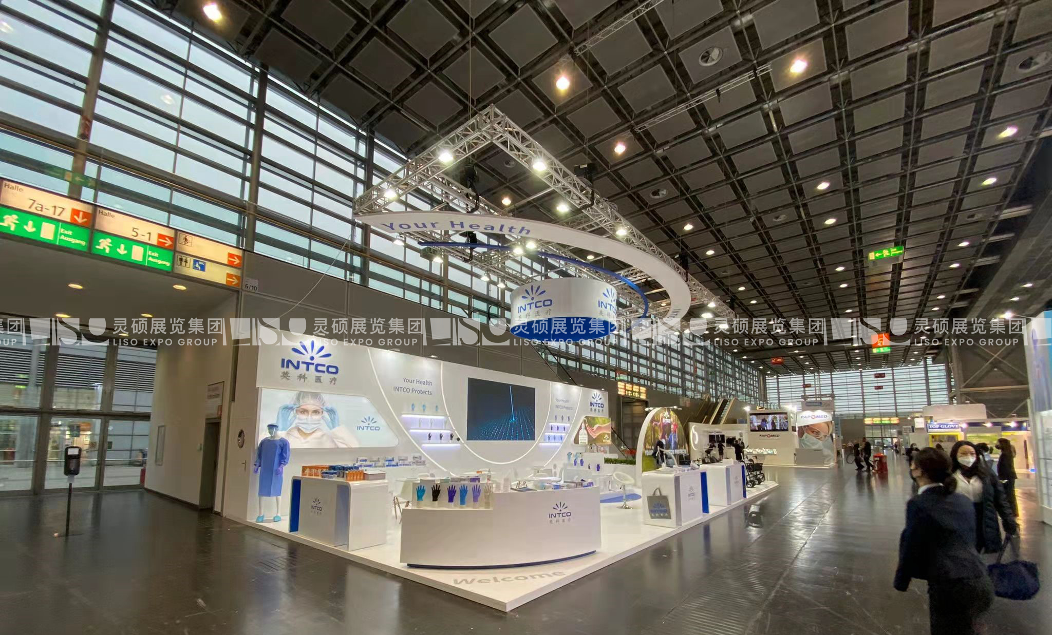 Medica展台设计搭建-英科医疗