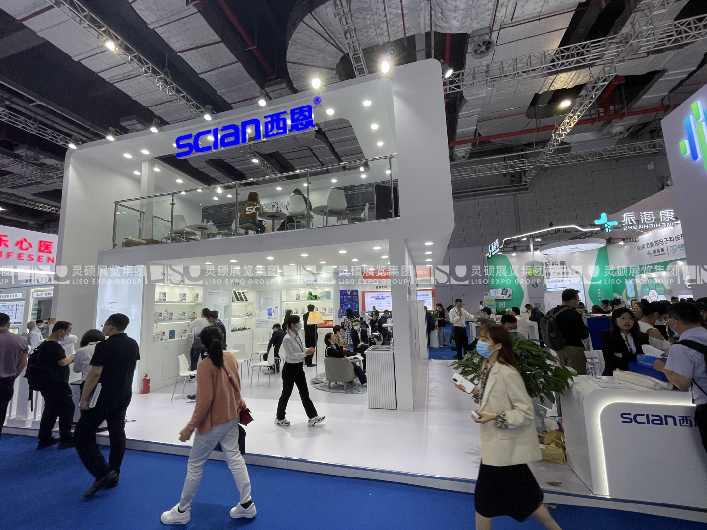 鹿得-医疗展展台设计搭建