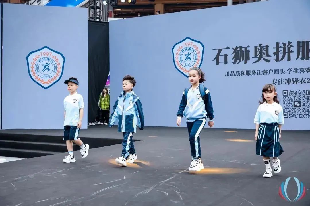 奥拼.jpg