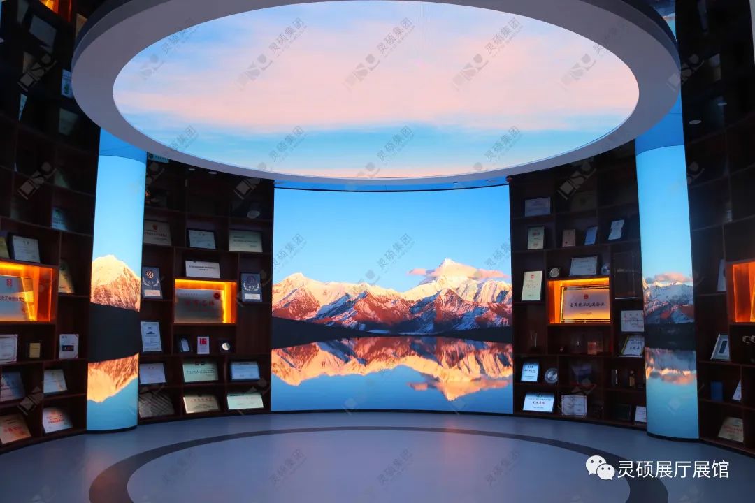 灵(ling)硕(shuo)展厅展馆优秀案例-波司登登峰馆