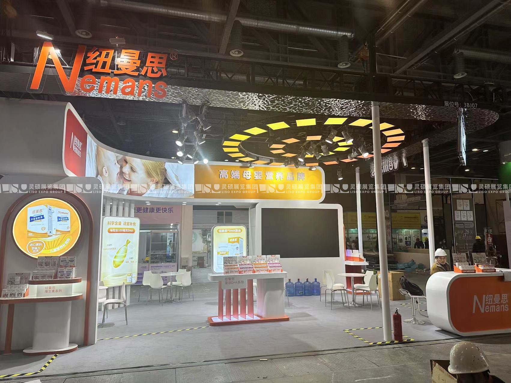 杭州沸点大会展台搭建案例-金纽曼思