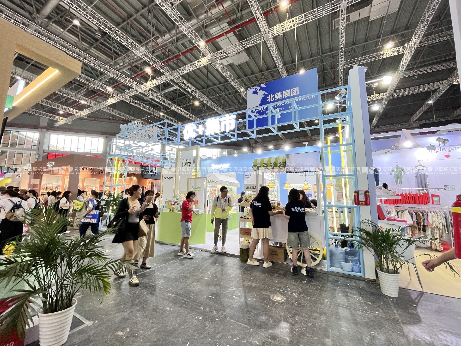 CBME孕婴童展展台搭建案例-优艾斯
